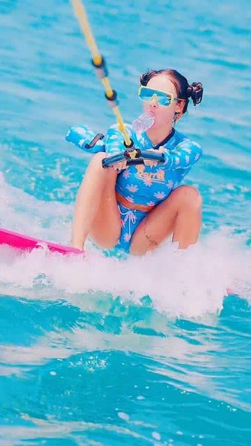 股海导航 1月25日沪深股市公告与交易提示