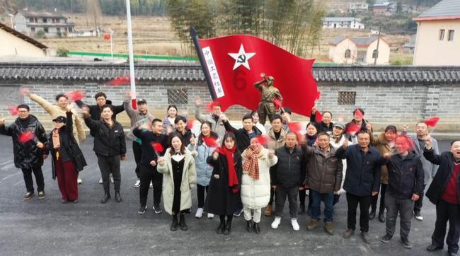 欧元区GDP喜忧参半 德国勉强避免经济衰退 意大利和西班牙数据亮眼